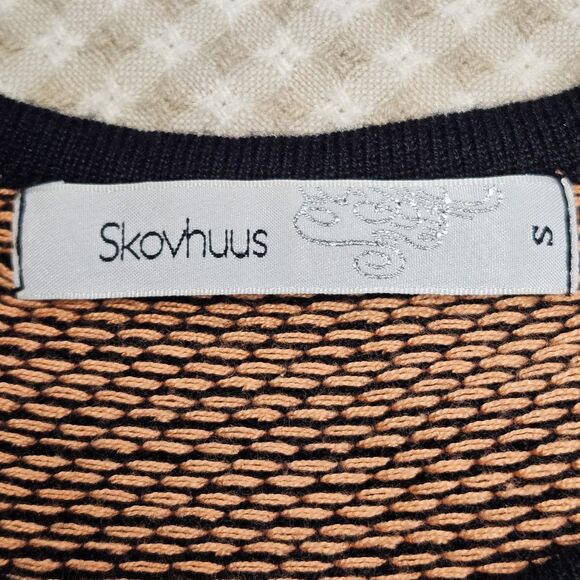 Skovhuus Danish Designer Vibrant Striped Knit Short Sleeve Stylish Sweater Dress - Picture 5 of 13